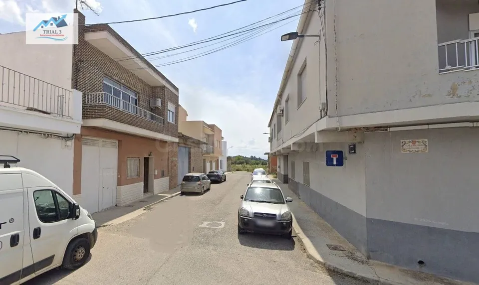 Venta garaje - almacén en Alfarb (Valencia)