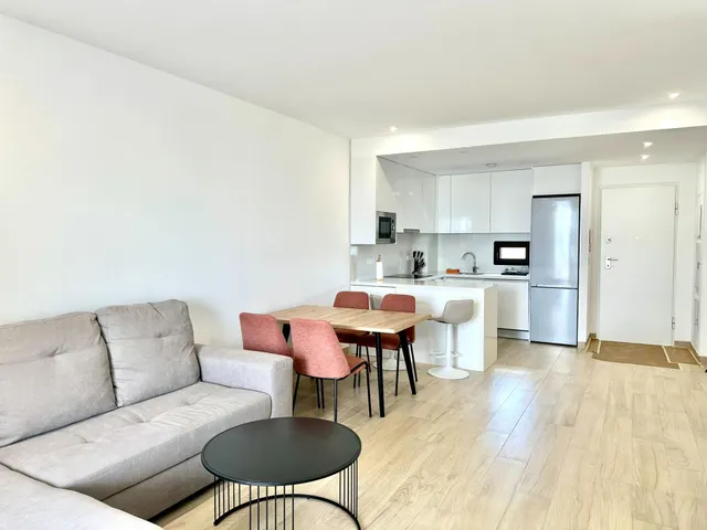 BUNGALOW EN PLANTA BAJA CON DOS TERRAZAS, PISCINA Y PARKING EN BALCÓN DE FINESTRAT — 7