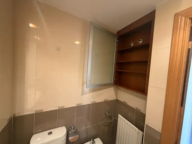 Piso de 3 habitaciones en alquiler en el centro de Nava — 34