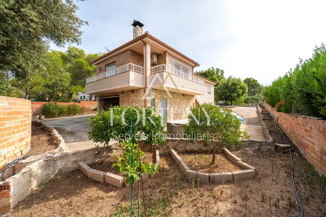 Casa en venta en calle Principal, Cabra del Camp. — 39