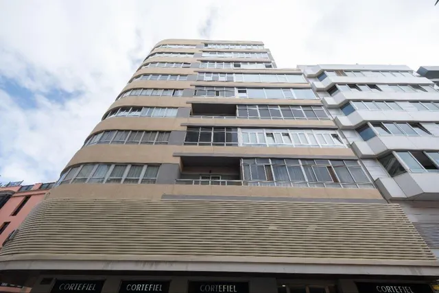 Espectacular piso de 163 m2 en pleno Triana con vistas al mar — 41
