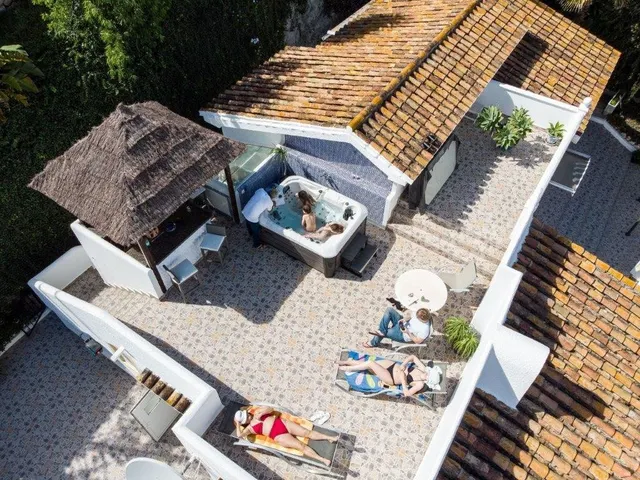 Villa reformada en zona baja de Torremuelle, Benalmádena — 30