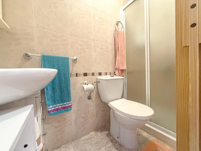 Oferta Especial! Apartamento en esquina y listo para entrar a vivir , con piscina — 16