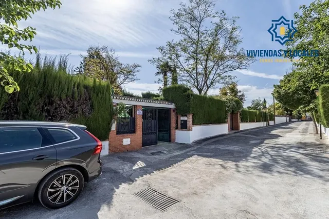 Espectacular Chalet en Ogijares - Ideal para Familias — 48