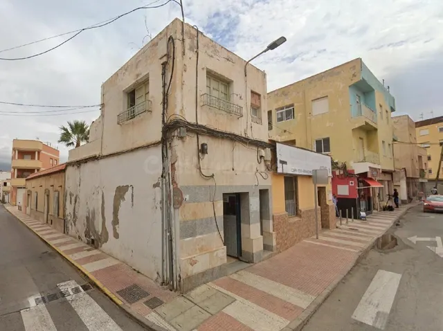 Casa 3 habitaciones 74m² en venta - Roquetas pueblo - foto 2