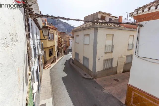 CASA DE PUEBLO EN PADUL PARA REFORMAR!!! — 37