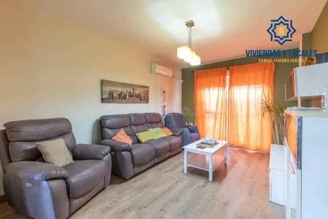 Casa Unifamiliar en Churriana de la Vega - foto 4