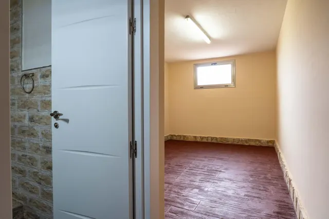 Casa con piscina y vistas a la montaña en Mas Borràs — 35