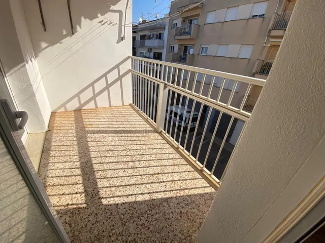 ¡AMPLIO PISO EN UNA ZONA TRANQUILA DE ALCANAR! — 6