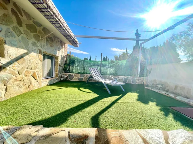 Villa 5 habitaciones 300m² en venta - Comunidad valenciana — 48