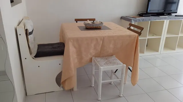Apartamento de 1 dormitorio con vistas laterales al mar — 7