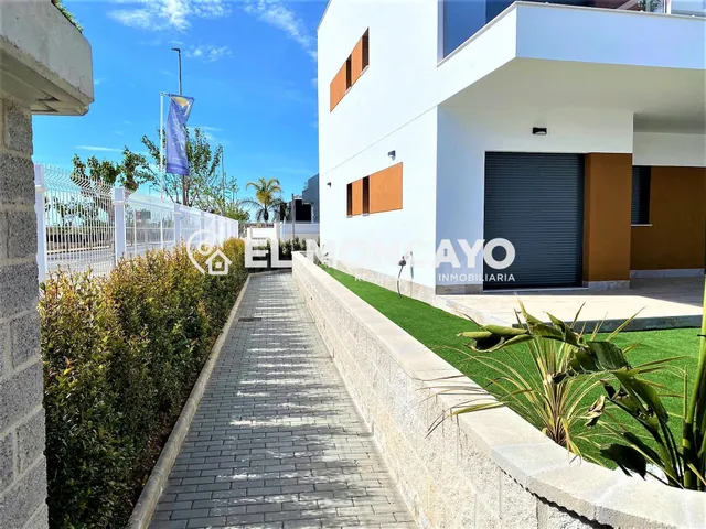 LLAVE EN MANO PRECIOSOS BUNGALOW DE OBRA NUEVA EN PILAR DE L - foto 3
