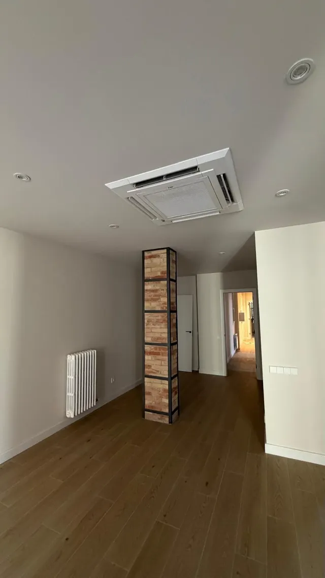 PISO DE ALQUILER EN PLENO CENTRO DE MANRESA — 6