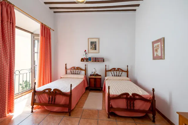 Espectacular e histórica casa señorial en el centro de Ugíjar — 49