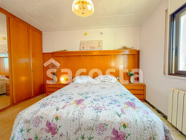 Piso con vistas al mar y a la montaña en Els Pavos, Blanes — 21