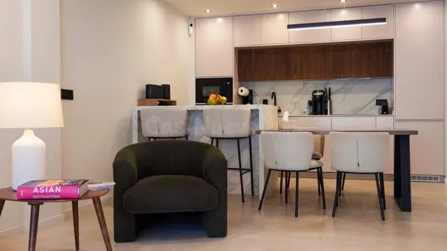 Piso totalmente reformado en Nueva Andalucía, Marbella — 15