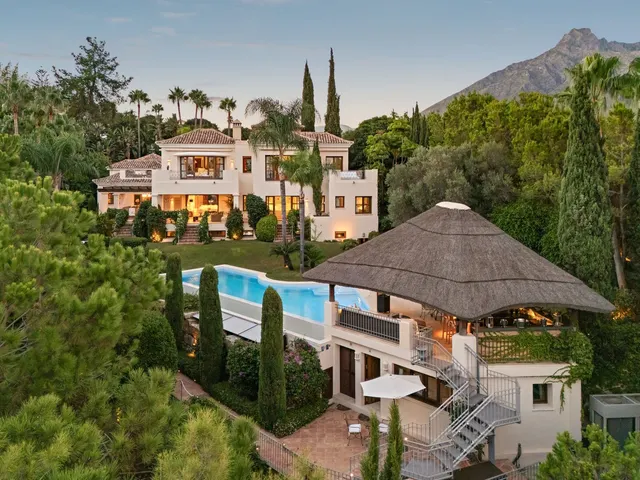 Chalet 6 habitaciones 712m² en venta - Marbella — 43