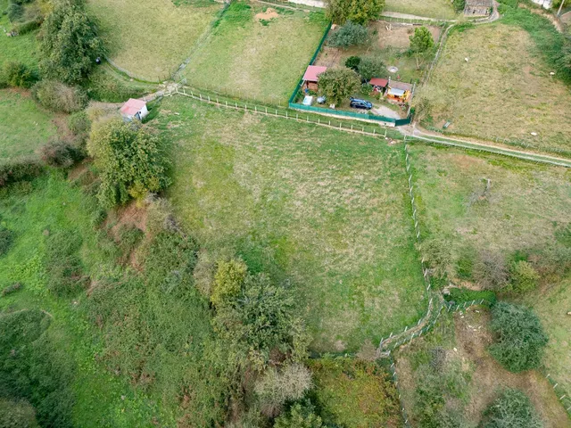 Finca edificable de 2.065 m2 en Olloniego, con vistas a la montaña — 21