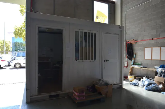 Nave esquinera en alquiler en zona industrial de Vilanova i la Geltrú — 10