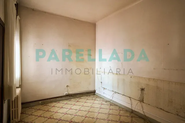 Casa típica en Badalona con patio y dos terrazas a 5 min del mar — 27