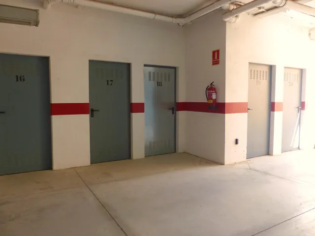 PISO EN COSTA BALLENA CON PISCINA, PADEL, GARAJE Y TRASTERO — 26