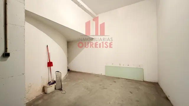 APARTAMENTO SIN MUEBLES CON GARAJE EN SAN FRANCISCO — 28