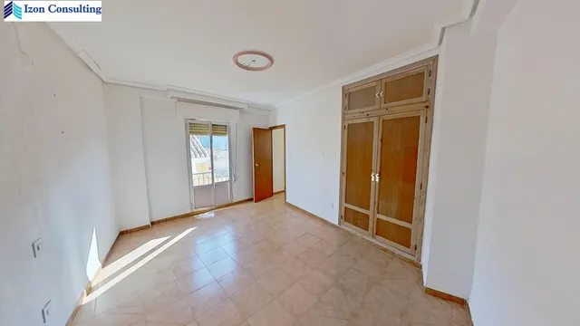CASA DE 3 habitaciones EN LIÉTOR — 15