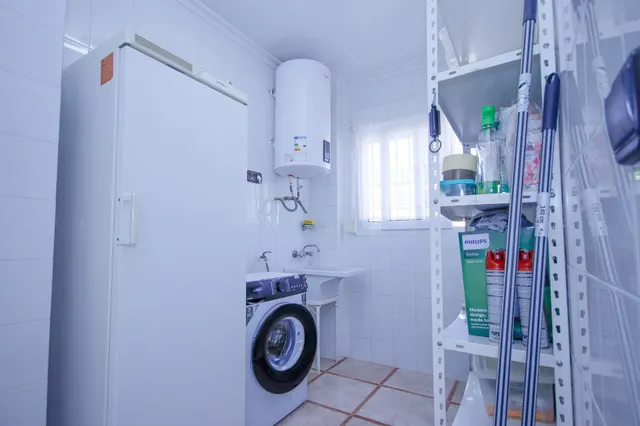 CHALET CON PISCINA PRIVADA EN LA ZENIA - PLAYA FALAMENCA (ORIHUELA COSTA) — 22