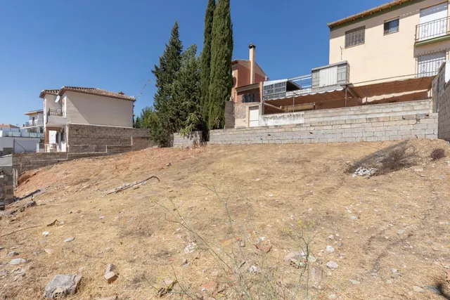 TERRENO URBANO EN VENTA EN HUETOR VEGA – 284 m2 - foto 4