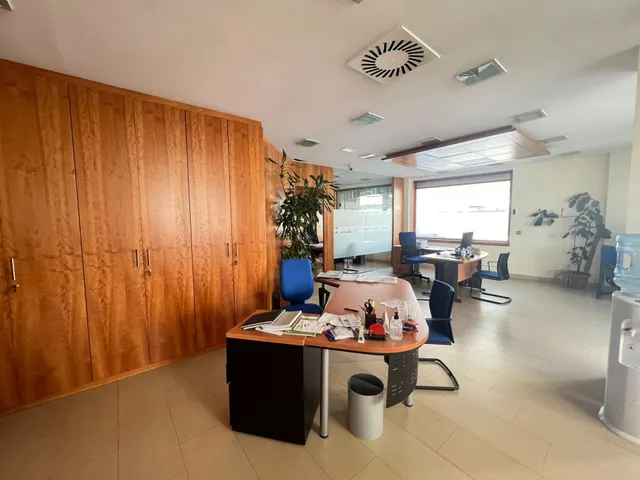 LOCAL EN VENTA — 2