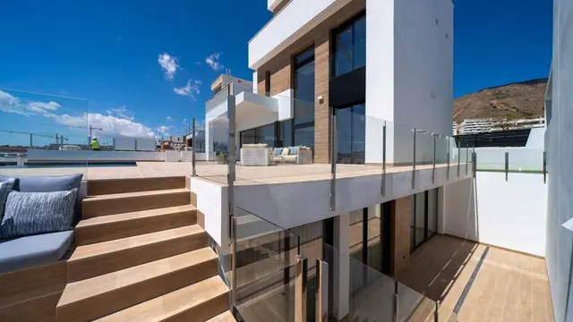 Villa 4 habitaciones 393m² en venta - Campana garden - foto 3