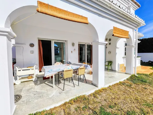 Chalet 4 habitaciones 206m² en venta - Centro — 47