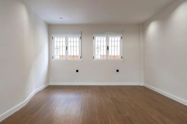 Gran Casa en Alfacar con Vistas a la Montaña!! — 19