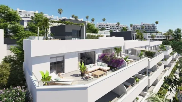 Venta de viviendas de lujo en la Milla de Oro de Estepona. - foto 2