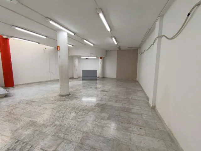 UNA UBICACIÓN EXCEPCIONAL. UN NEGOCIO EXCEPCIONAL. — 14