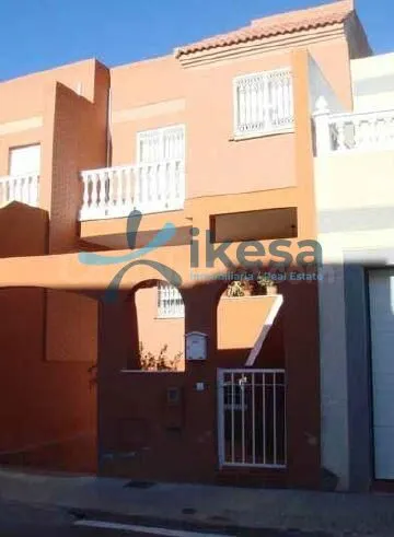 Se vende Chalet en la localidad de Almería - foto 2
