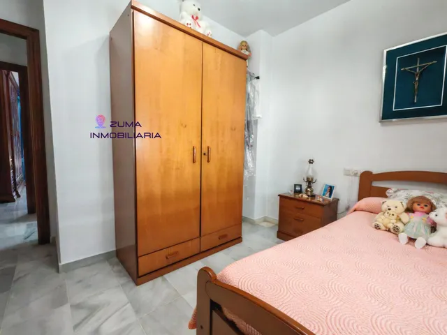 Amplia Propiedad Pareada en Churriana, Málaga. — 24