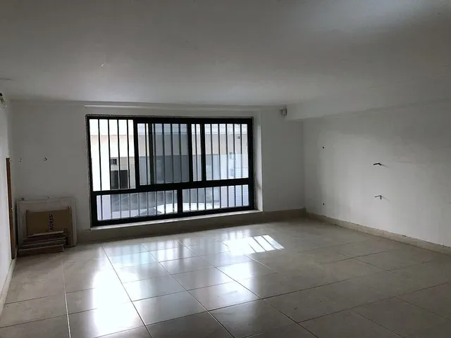 SE ALQUILA LOCAL COMERCIAL EN RIBEIRA — 2