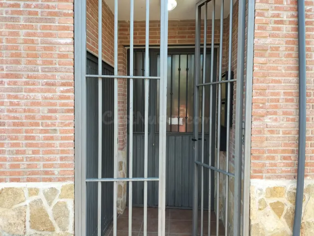 SE VENDE PISO EN CL ALAMILLO Nº 14 - Navalagamella - Madrid - foto 2