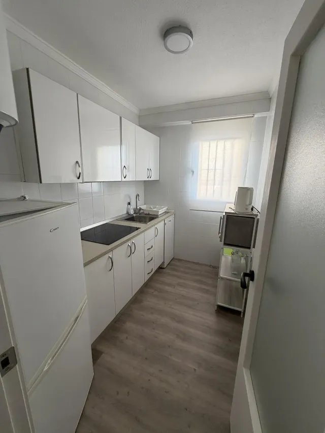 ✨ PISO RECIÉN REFORMADO CON PISCINA Y PARKING A 600 METROS DE LA PLAYA ✨ — 17