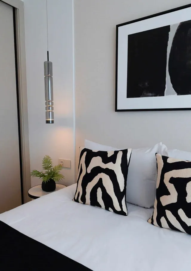 Apartamento 1 Dorm. de Lujo en Primerisima Linea con Vistas Piscina Parking y Gimnasio — 12