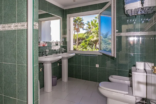 Chalet 4 habitaciones 388m² en venta - Marbella — 24