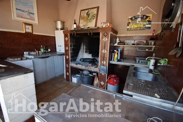 ¡chalet con piscina, zona de aparcamiento, placas solares y gran parcela! — 15