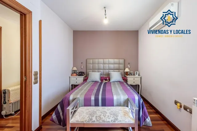 Chalet Exclusivo en Camino Bajo de Huétor — 10