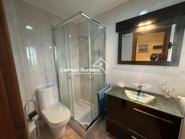 ADOSADO EN VENTA  EN VILLAMAYOR. URB. PIEDRA DORADA — 12