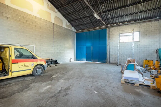 Nave industrial 1400m² en venta - Alcampo — 19