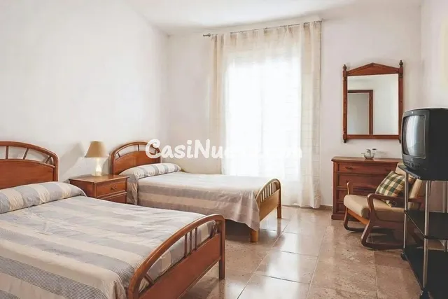 CASA CENTRICA EN CASTELLON CON DOS PLANTAS,"POSIBILIDAD DE H - foto 3