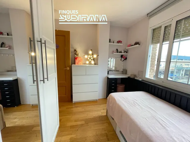 Lluminós pis de 3 habitacions a la zona de la Masuca, a Igualada. — 25