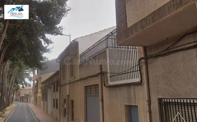 Venta de casa en El Pinos / Pinoso - Alicante — 2