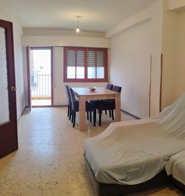 PISO DE 3 DORMITORIOS EN EXCELENTE UBICACIÓN EN PURCHENA.